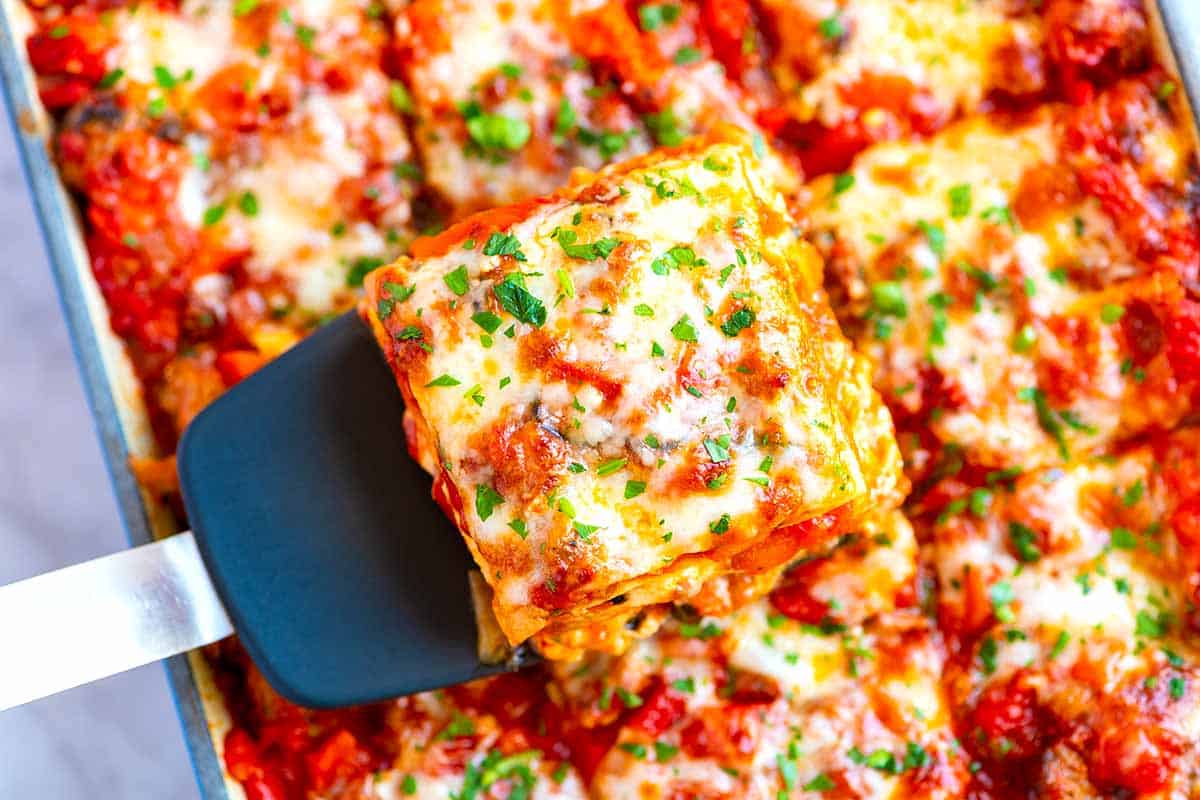 The Best Easy Lasagna: Your Family's New Go-To Dinner Recipe